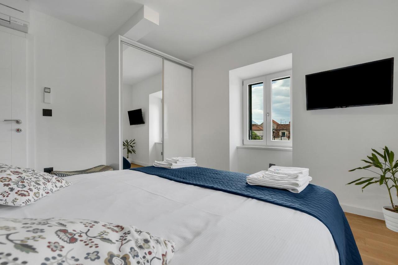 The Square Makarska, Lux App In The Heart Of The City 外观 照片