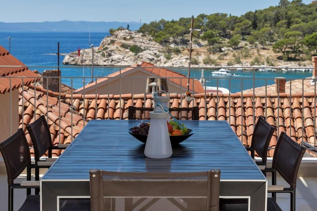 The Square Makarska, Lux App In The Heart Of The City 外观 照片