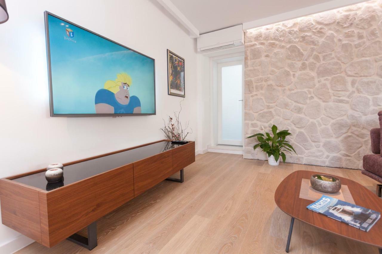 The Square Makarska, Lux App In The Heart Of The City 外观 照片